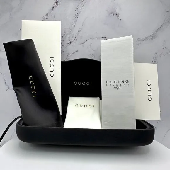 New GUCCI Sunglasses Black Square Aviator Gold Plate Engraved Logo Web Arm GUCCI
